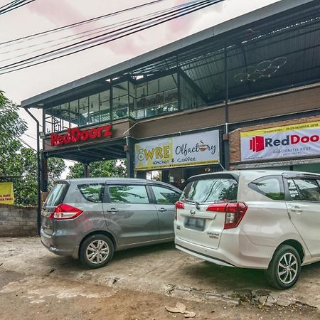 Reddoorz Plus Near Akademi Kepolisian Semarang 3 المظهر الخارجي الصورة